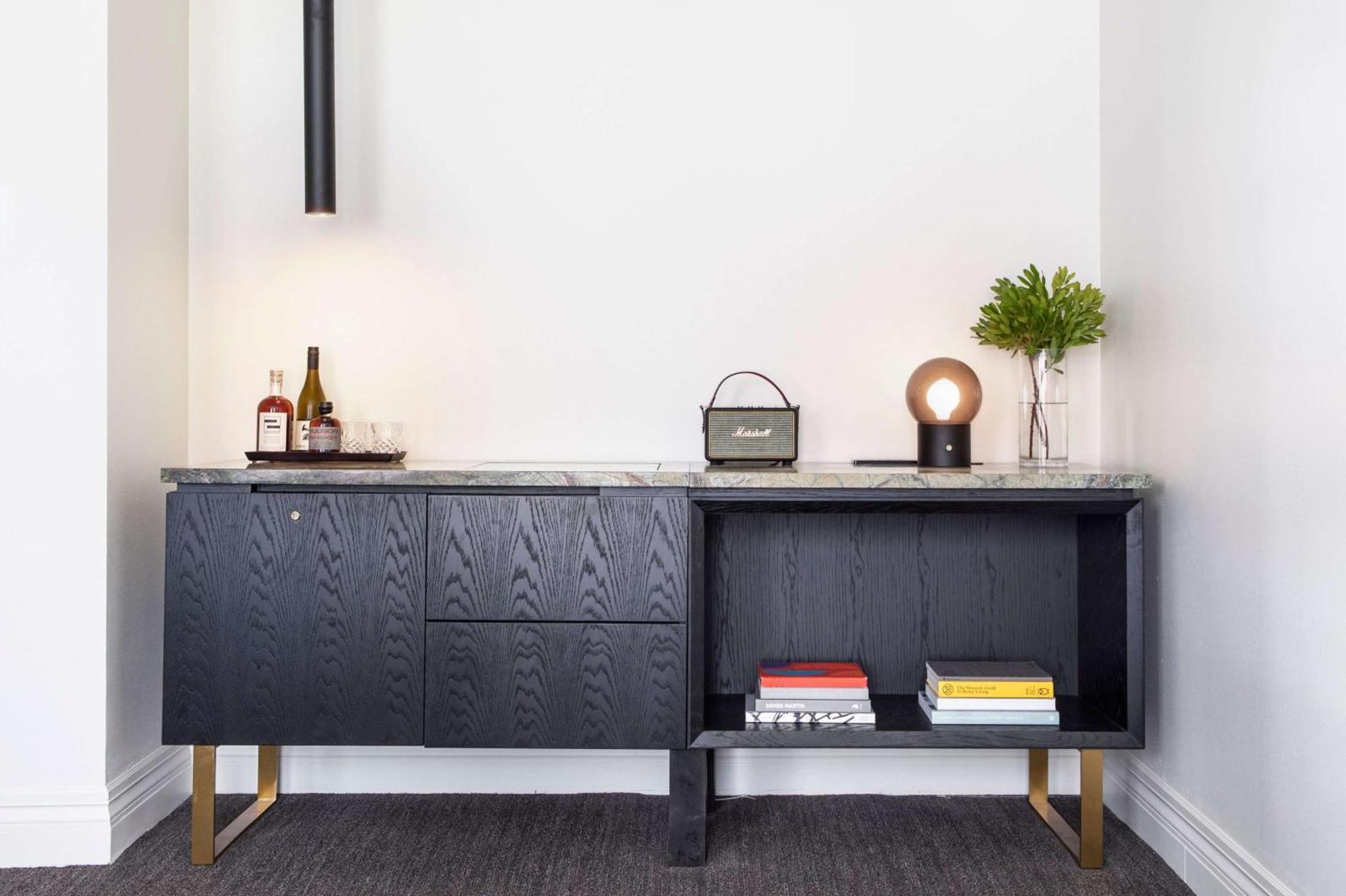 Preferred Queen Room with Tub - Mobility Accessible,1545583336:JPEG