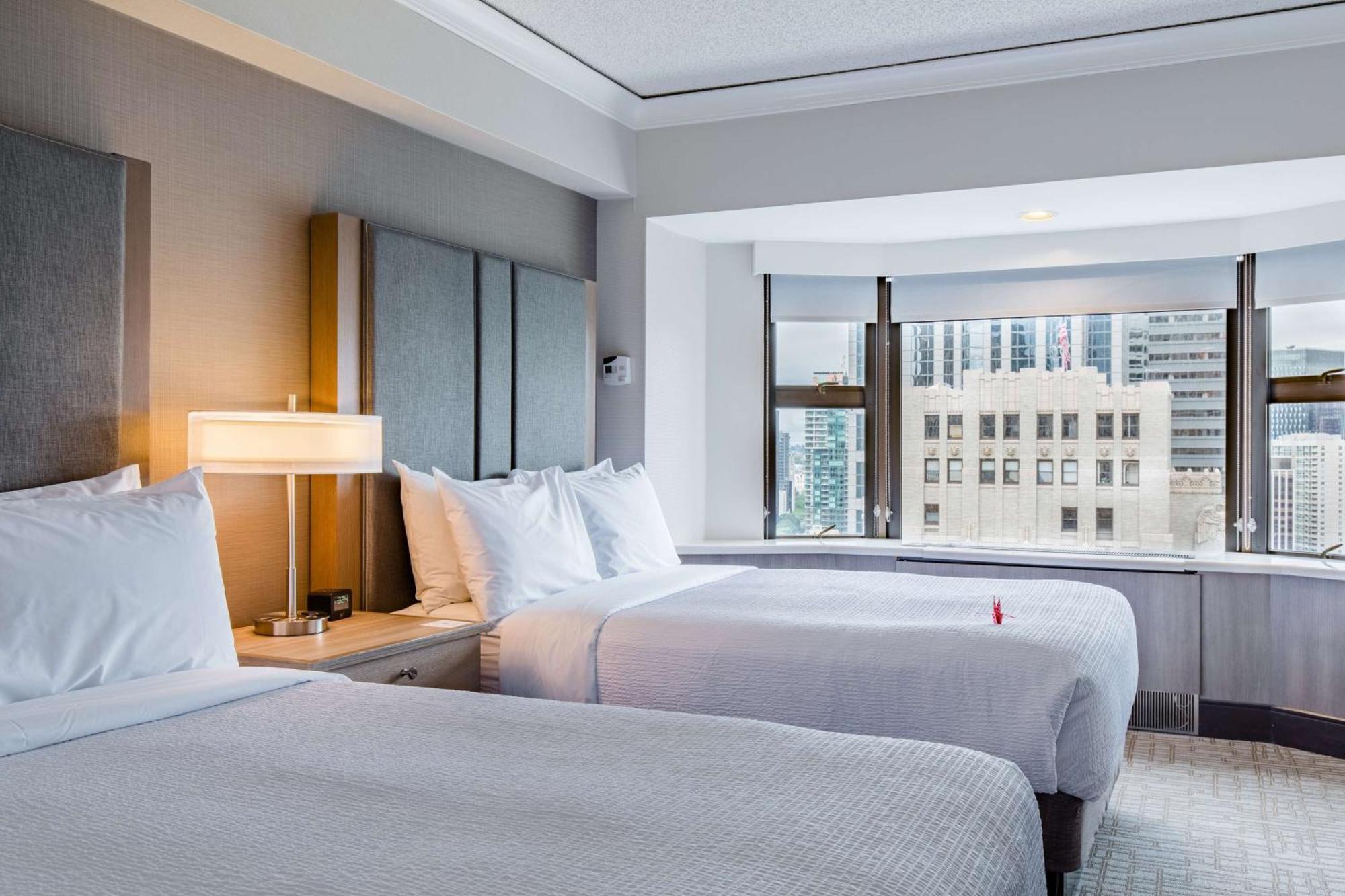 Executive Double Room with Two Double Beds and City View