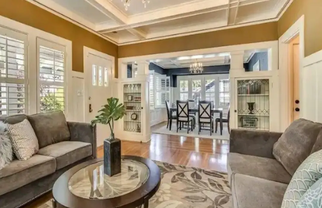 Montlake 7 Bedroom-1