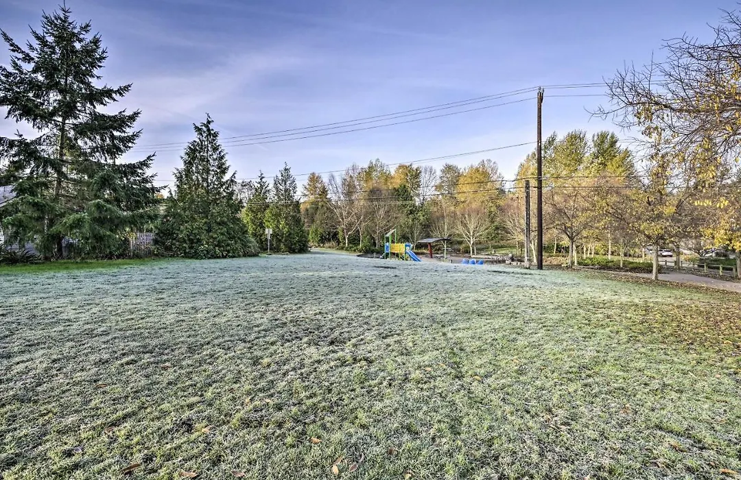 Quaint Seattle Getaway, 4 Mi To Alki Beach!-1