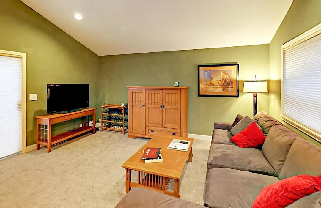 Thistle Oasis-1
