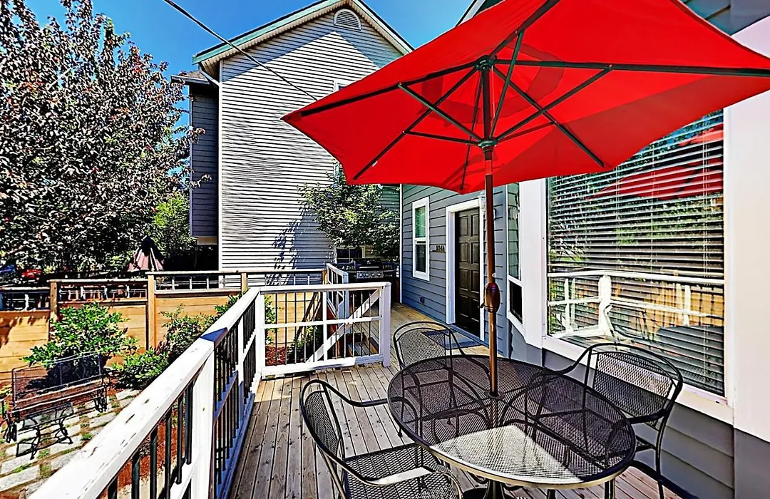 14Th Avenue Flat Unit A-1