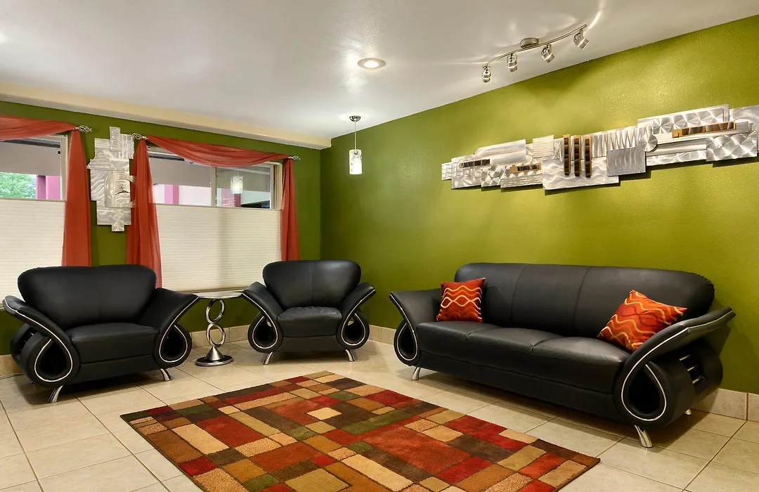 Travelodge By Wyndham Seattle University-1