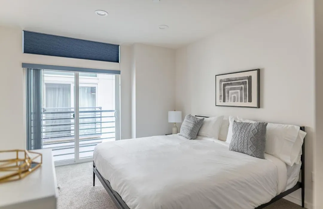 Stylish 3Br House In Seattle-1