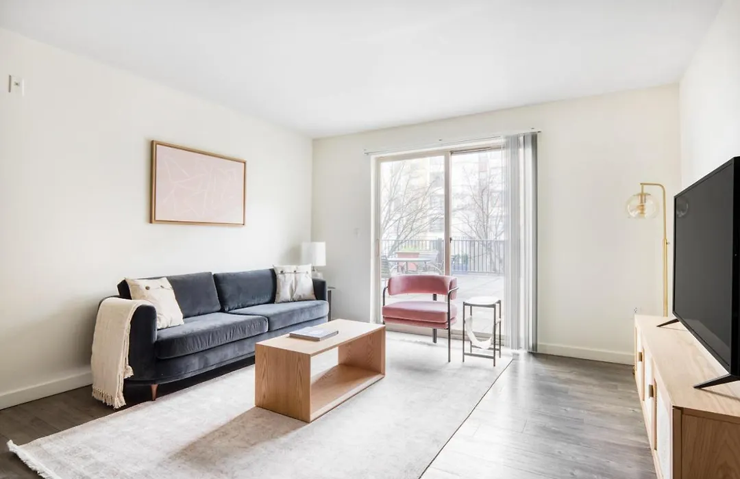 Belltown 2Br W Gym Bbq Nr Metro Station Sea-250-1