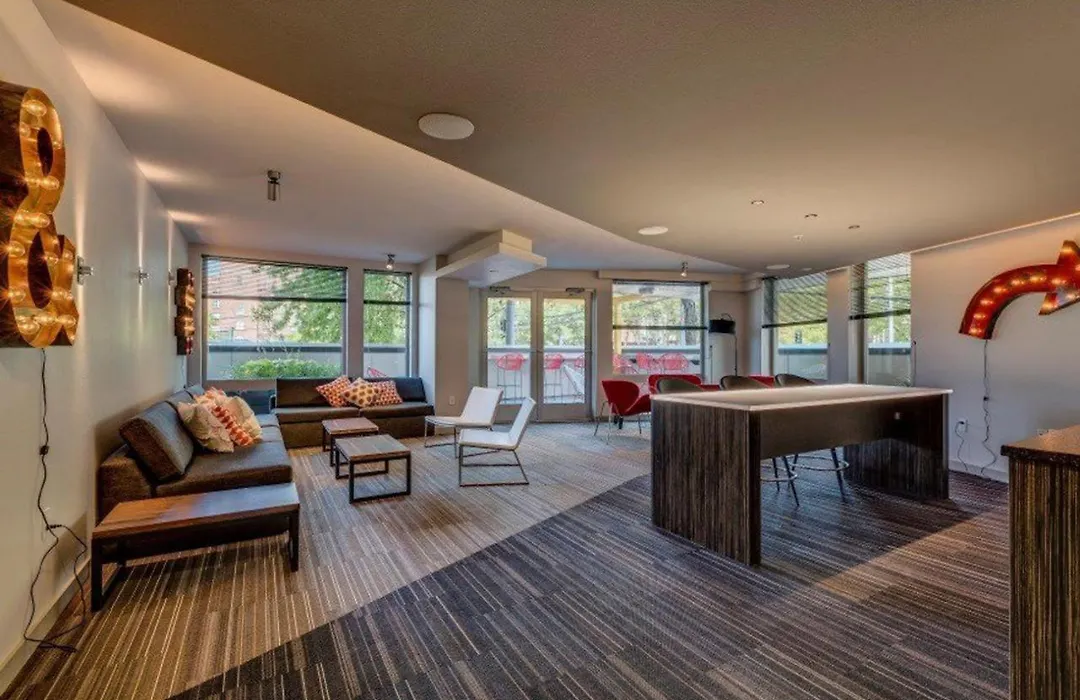 Capitol Hill 2Br W Wd Gym Roof Nr I-5 Sea-478-1