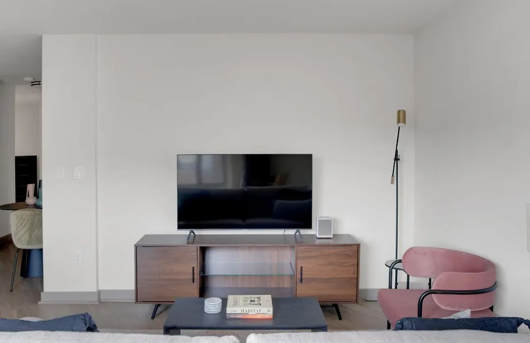 Capitol Hill 1Br W Wd Roof Nr Bars Sea-431 Apartment-1