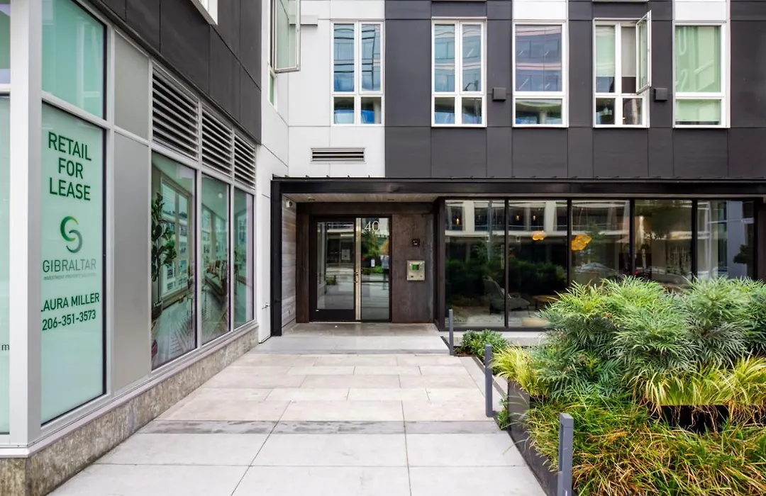 S Lake Union 1Br W Gym Wd Space Needle View Sea-159-1