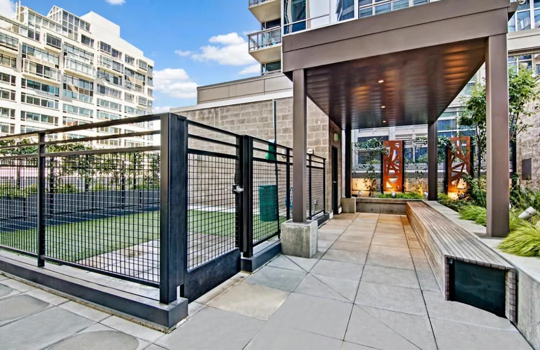 Belltown Studio W Gym Rooftop Sun Deck Sea-72-1