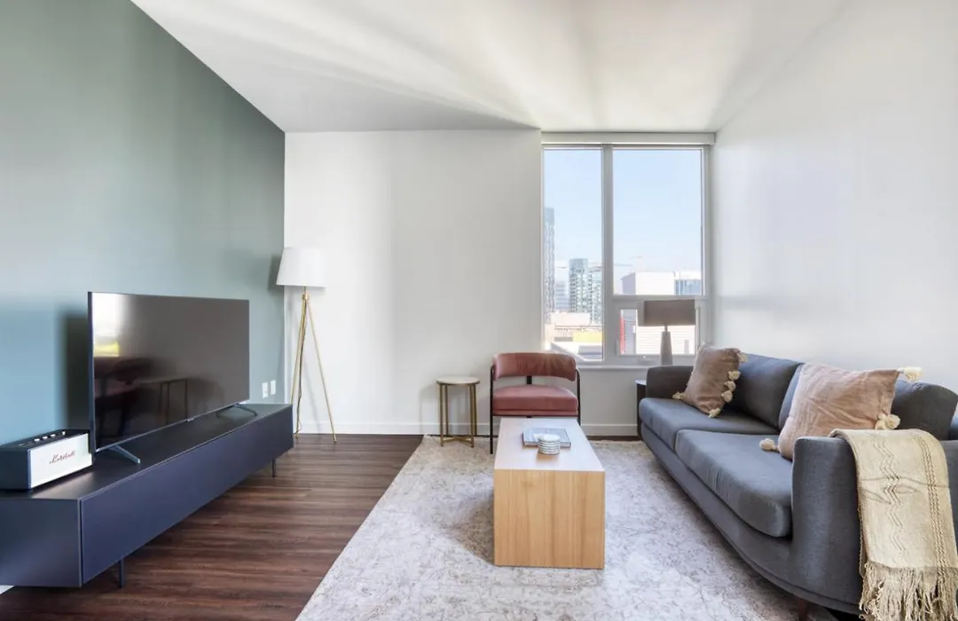Belltown 1Br W Gym Wd Lounge Nr Space Needle Sea-513-1