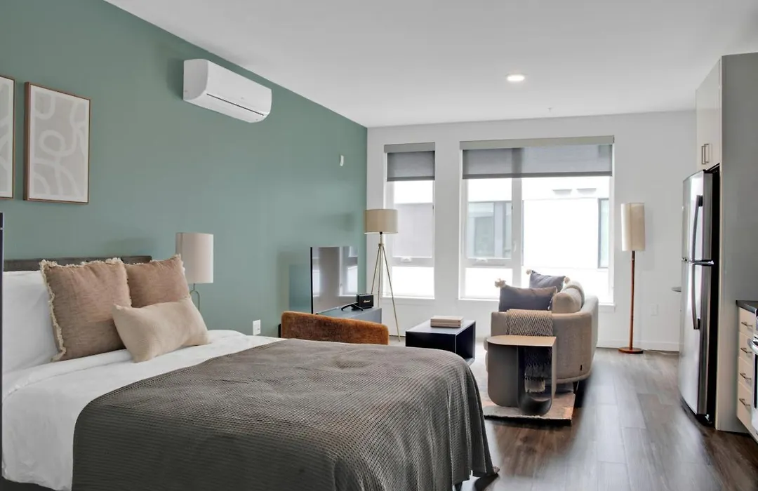 S Lake Union Studio W Gym Wd Nr Waterfront Sea-375-1