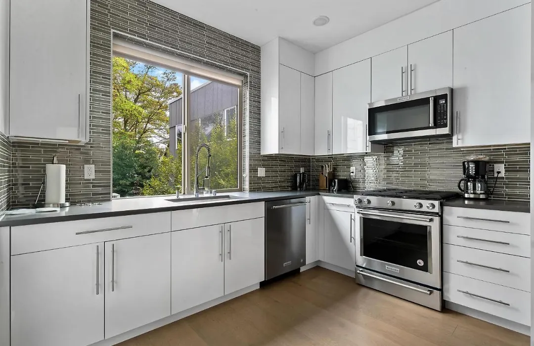 Charming 3Br House In Seattle Pet-Friendly-1