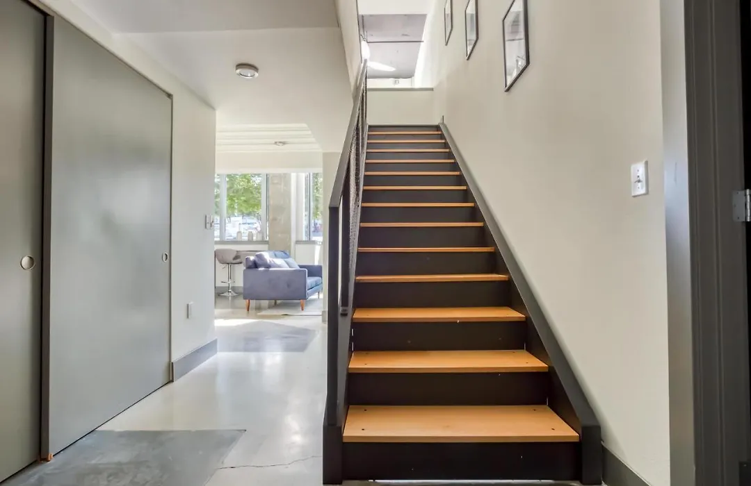 1Br Apartment In Seattles Interbay-1