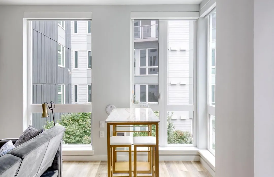 S Lake Union 1Br W Gym Wd Space Needle View Sea-173-1