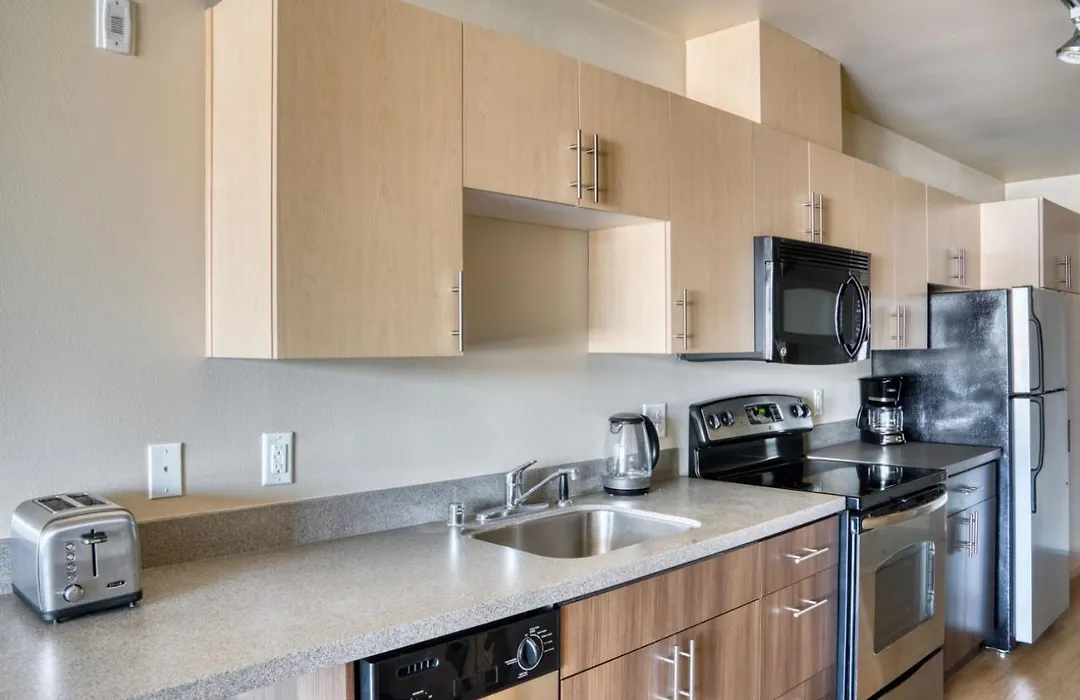 Queen Anne 1Br W Gym Wd Lounge Roof Deck Sea-575-1