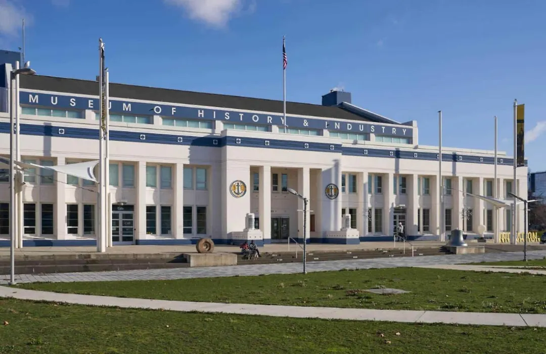 S Lake Union 1Br W Gym Wd Nr Denny Park Sea-367-1