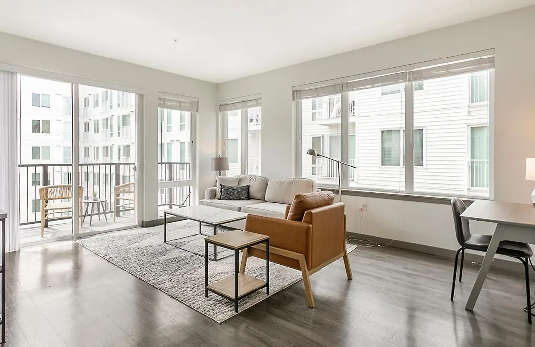 Modern Apartment In Prime Location Id5348X64-1