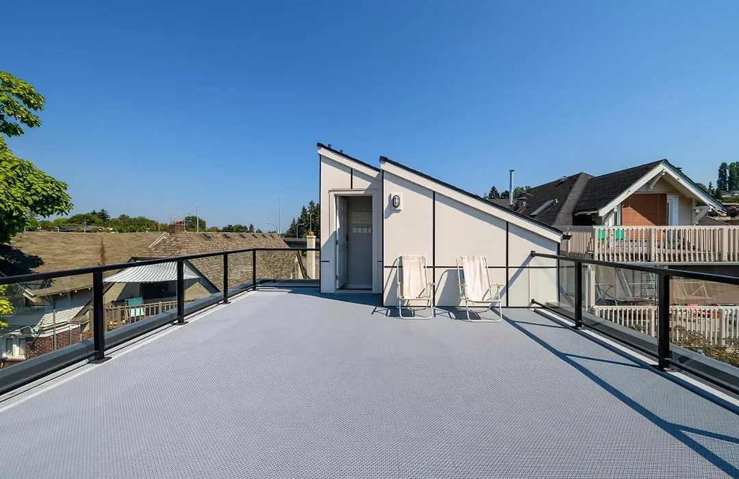 Seattle Urban Village - Vashon1 - Roof Top View Deck-1