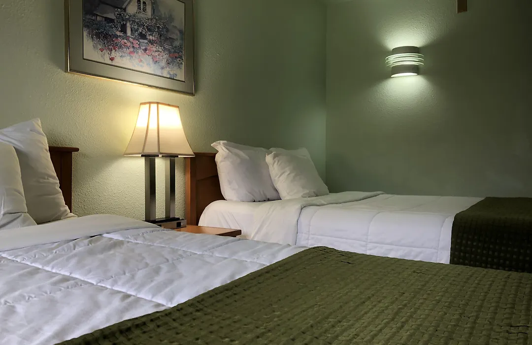 Travelodge By Wyndham Seattle North Of Downtown-1