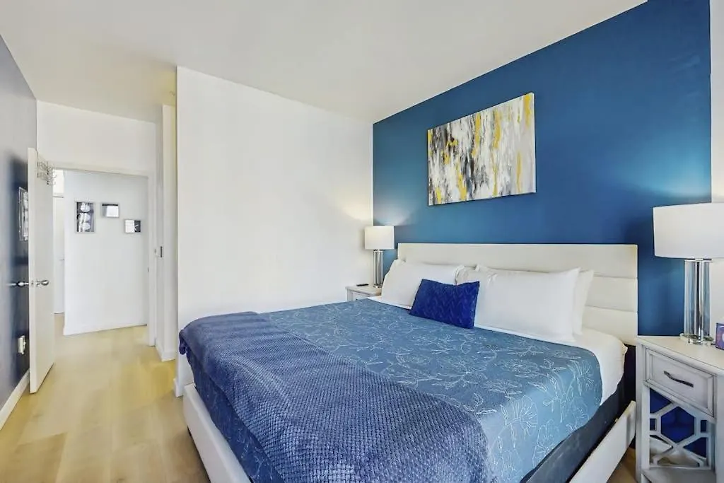 Sapphire Of Belltown Court-1