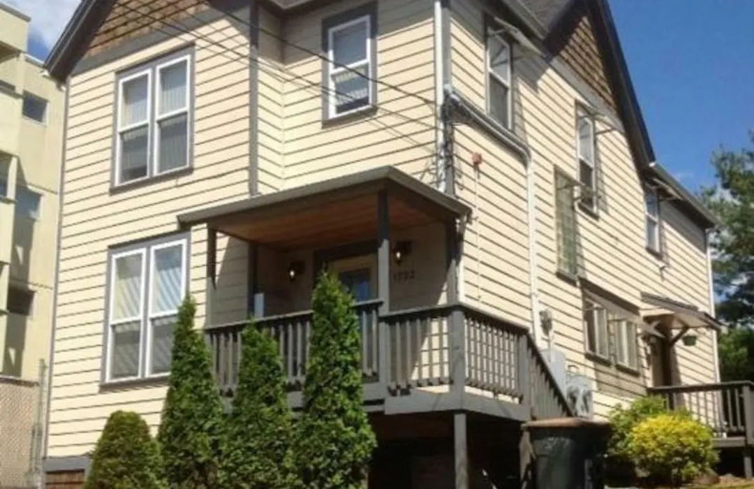 Capitol Hill Luxury Apartments-1