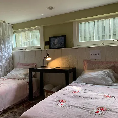 Private Suite 3 Bedrooms&Living Near U-District-3