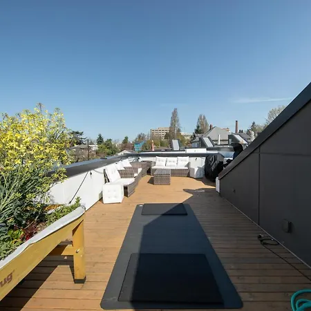 Modern Townhome In Seattle'S Central District With Rooftop-3