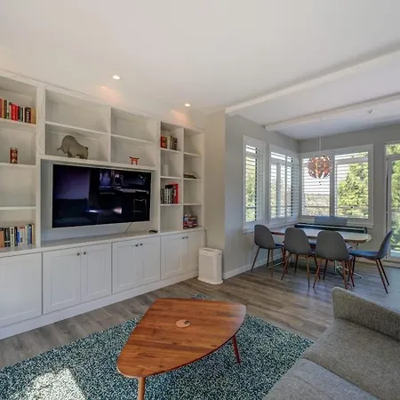 5 Min To Downtown Seattle! 3Br & 2Ba Cozy Townhome Townhouse-3