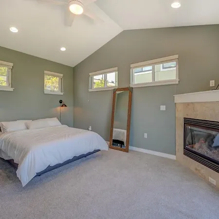 5 Min To Downtown Seattle! 3Br & 2Ba Cozy Townhome Townhouse-2