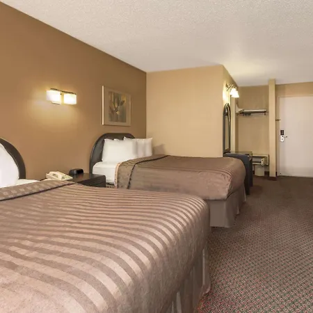 Travelodge By Wyndham Seattle University-2