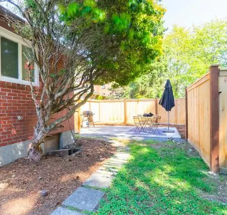 2Br 2Ba Northgate, Seattle Location With Patio, Bbq, And Backyard-2