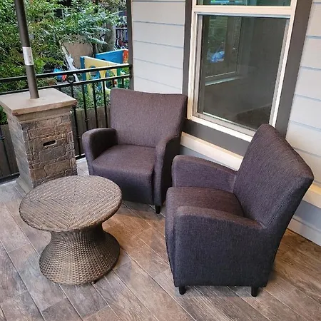 Greenlake British Tudor- Newer Custom Home-2