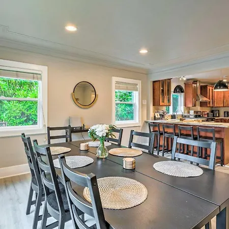 Seattle Home With Private Yard About 8 Mi To Dtwn!-2