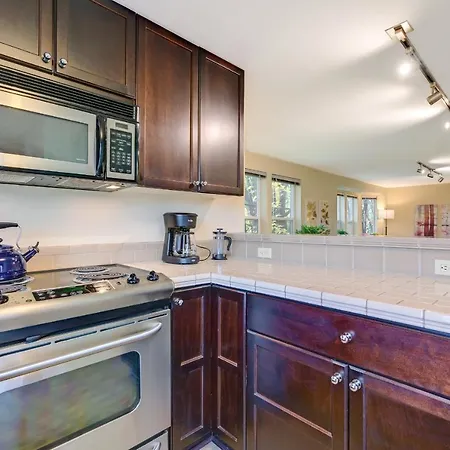 Cozy 2Br Condo With Parking In The Heart Of Fremont! Condo-3