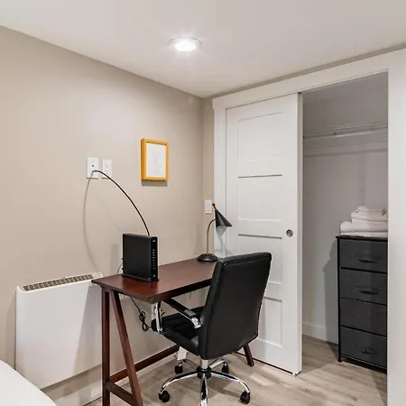 Renovated 1Br Apartment In Cherry Hill-3