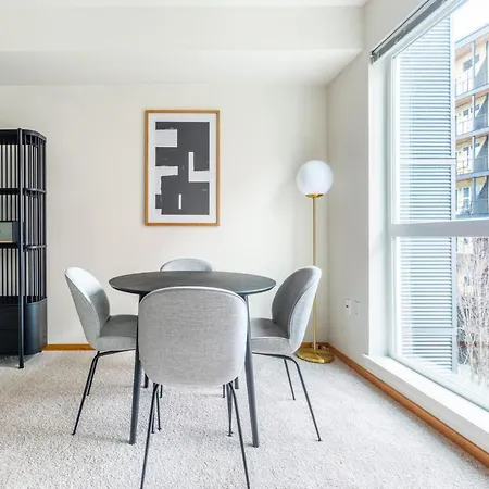S Lake Union 2Br W Gym Parking Roof Sea-79-3