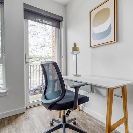 Ballard 1Br W Bbq Lounge Wd Onsite Retail Sea-324-3