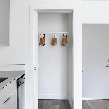 Capitol Hill Studio W Rooftop Pet Area Nr Bars Sea-96-2
