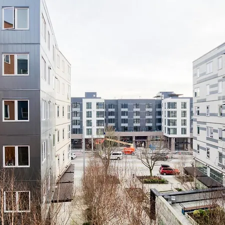 Ballard 1Br W Gym A Views Blocks To Dining Sea-273-2