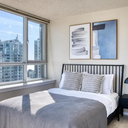 Belltown 2Br W Gym Pool Wd Nr Light Rail Sea-420-2