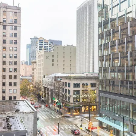 Downtown 1Br W Gym Bbq Nr Shopping Light Rail Sea-62-3