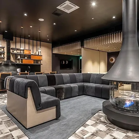 Central District 1Br W Gym Bbq Nr Downtown Sea-544-3