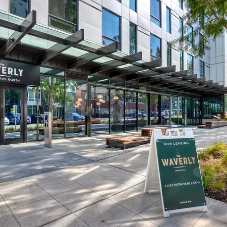South Lake Union 1Br W Wd Roof Nr Lake Union Sea-503-3