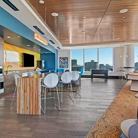 Belltown 1Br W Gym Rooftop Sun Deck Sea-71-3