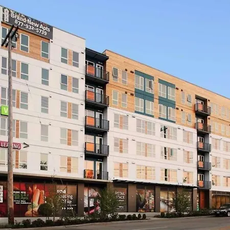 Ballard 2Br W Shops Bbq Lounge Near Zipcar Sea-467-2
