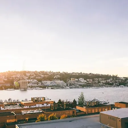 Capitol Hill 2Br W Wd Rooftop Lounge Nr Park Sea-136-2