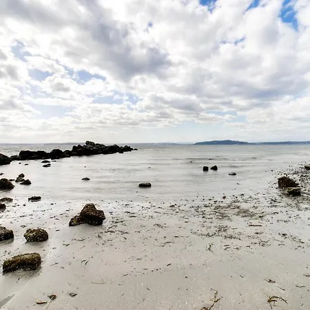 Dreamy Puget Sound Vacation Rental Steps To Bay!-2