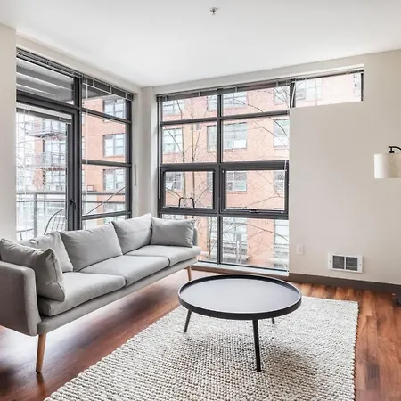 E Lake 1Br W Gym Pool Nr E Lake Ave Sea-6-2