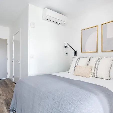 Capitol Hill Studio W Rooftop Pet Area Nr Bars Sea-99-2