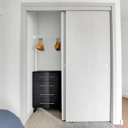 Columbia City 1Br W Wd Gym Nr Light Rail Sea-342-3